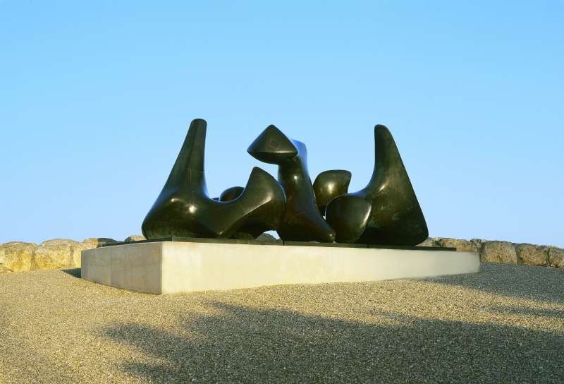Three-piece Sculpture: Vertebrae